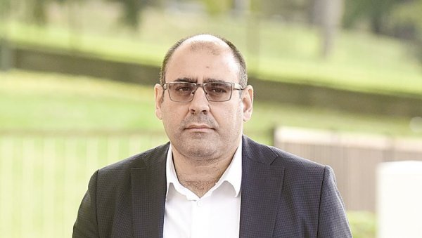 владимир ђукановић: сипање лажи не помаже када сам признаш да си се обогатио док је држава пропадала