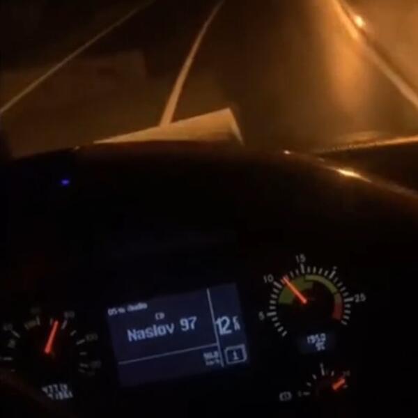 snimao se dok vozi 200 na sat i objavljivao na tiktok! mladić koji je pregazio emira hvalio se kako divlja za volanom (foto)