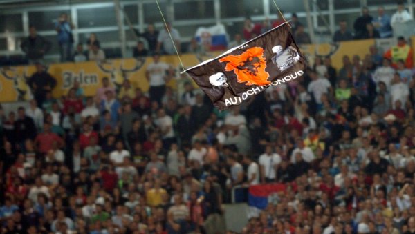 ни стида ни срама! незапамћен скандал на страницама атп-а, осванула застава велике албаније