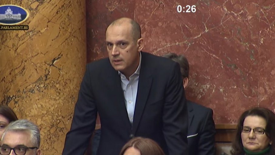 uživoskupština srbije nastavlja rad: rasprava o izboru predsednika parlamenta (video)
