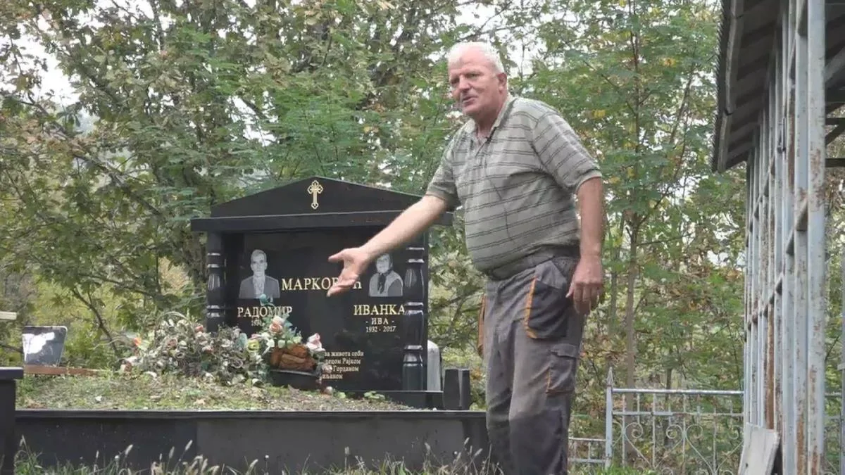 “Mojim roditeljima su noge sahranjene u Srbiji, a trup i glava u Bosni” Šok u selu kod Priboja: Poštar četiri puta prelazi iz jedne u drugu državu – ovo je razlog FOTO.