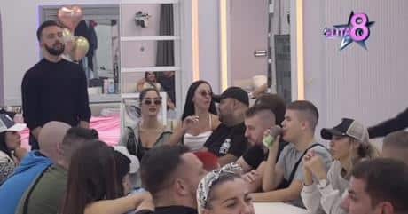 ONA JE OCENJENA KAO NAJGLUPLJA U ELITI! Zadrugarka se prestravila kada je saznala šta misle o njoj: “Ne zna sastaviti rečenicu…”
