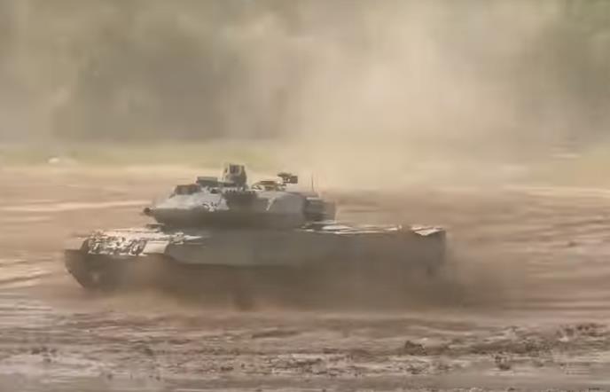 HRVATSKA NABAVLJA 50 NOVIH TENKOVA: Staro oružje se šalje u Ukrajinu, vojsci dolaze Leopard 2A8, saznajte više (VIDEO)