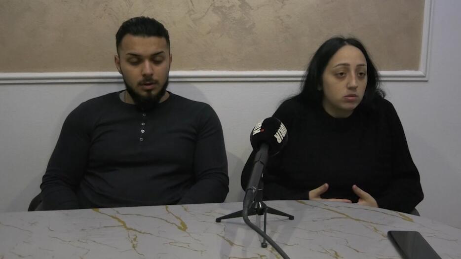 HronikaHronika"UMESTO DA BUDEM SA SVOJOM ĆERKOM, JA JOJ PALIM SVEĆE I IDEM NA GROBLJE" Potresna ispovest oca preminule bebe u bolnici u Sremskoj Mitrovici: Želim samo da…ReagujKomentarišiReagujKomentariši