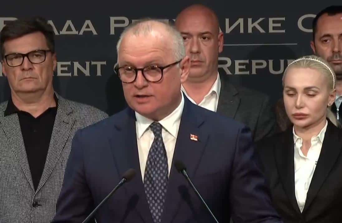 PolitikaPolitikaVESIĆEVA OSTAVKA JE MORALNI ČIN ODGOVORNOG ČOVEKA! Analitičari: Poruka kojom se garantuje da u istrazi neće biti zaštićenih4 · Reaguj 64 · Reaguj 6