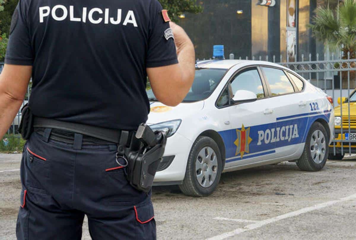IZREŠETALI ŽENU U DVORIŠTU KUĆE! Uhapšen jedan osumnjičeni za ubistvo žene u Podgorici, drugi i dalje u bekstvu