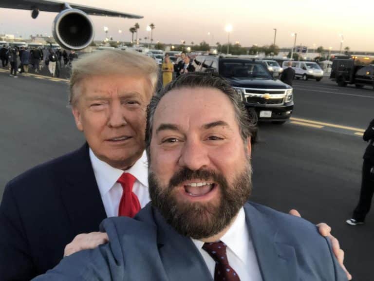 “VEĆINA SRBA U AMERICI JE UZ TRAMPA, ALI…” Mark Brnović, bivši Državni tužilac Arizone, za Kurir o zadnjim satima pred izbore u koje su uprte oči celog sveta