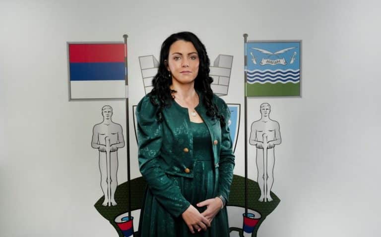 SrbijaSrbija"BIĆU GRADONAČELNICA SVIH LOZNIČANA" Dragana Lukić na čelu LozniceReagujKomentarišiReagujKomentariši