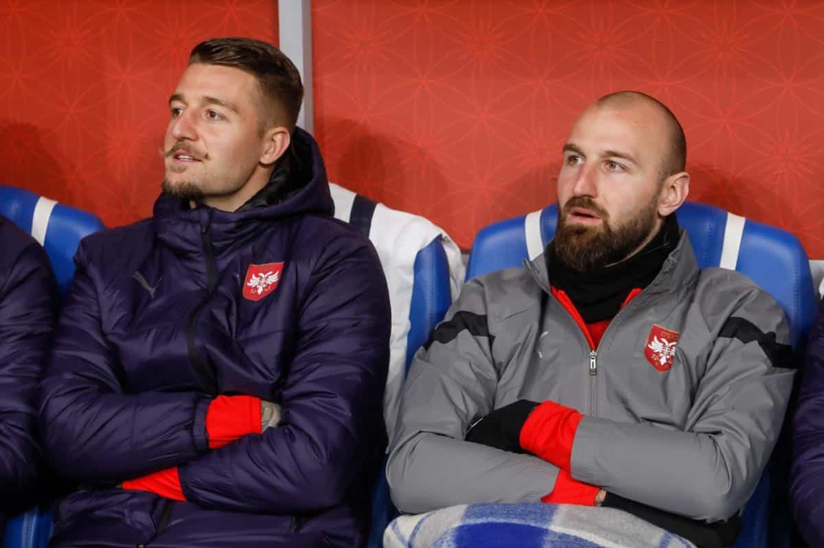 FudbalFudbal"ČUDNO JE ŠTO SE ŽALI NA POVREDU, A…" Šta se dešava sa braćom Milinković-Savić? Opet ih nema u reprezentaciji, Piksi objasnio zaštoReaguj 1Reaguj 1