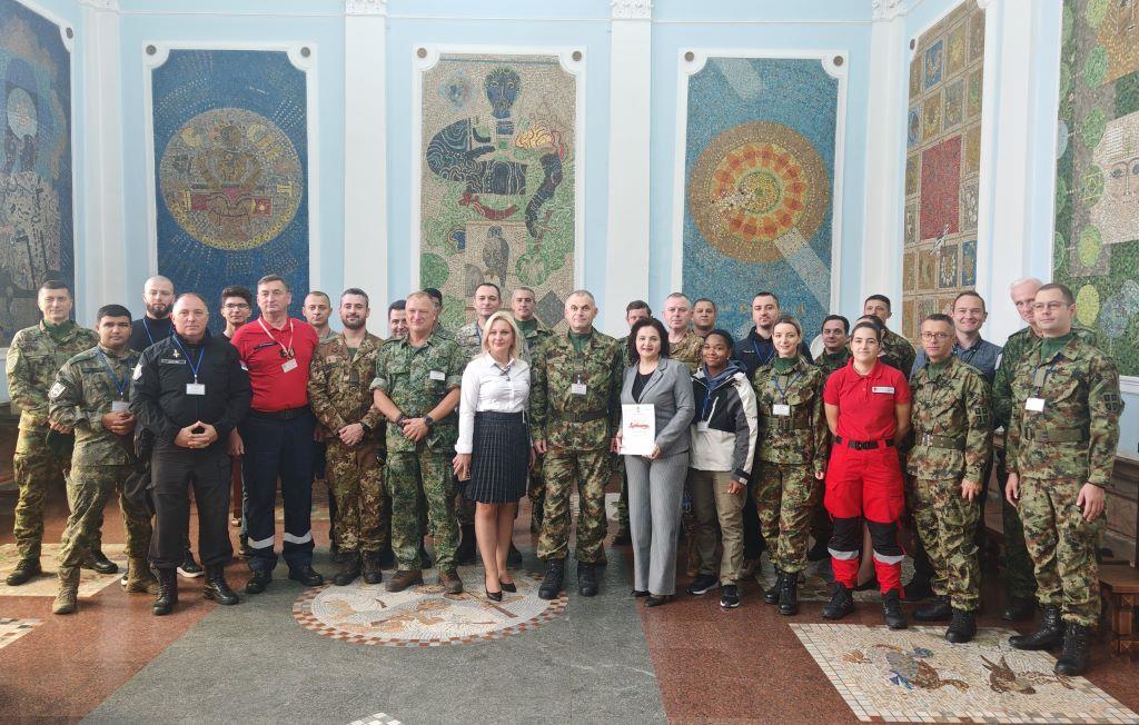PRIJEM ZA UČESNIKE KURSA CIVILNO-VOJNE SARADNJE Uspešna saradnja Gradske uprave Kruševac i Vojske Srbije (FOTO)