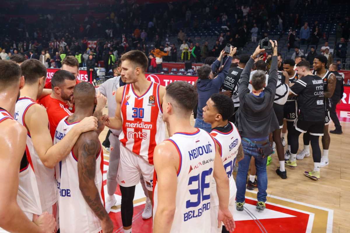 OPŠTI HAOS KOD TUNELA POSLE DERBIJA: Besni navijač Zvezde prozivao Dozeta