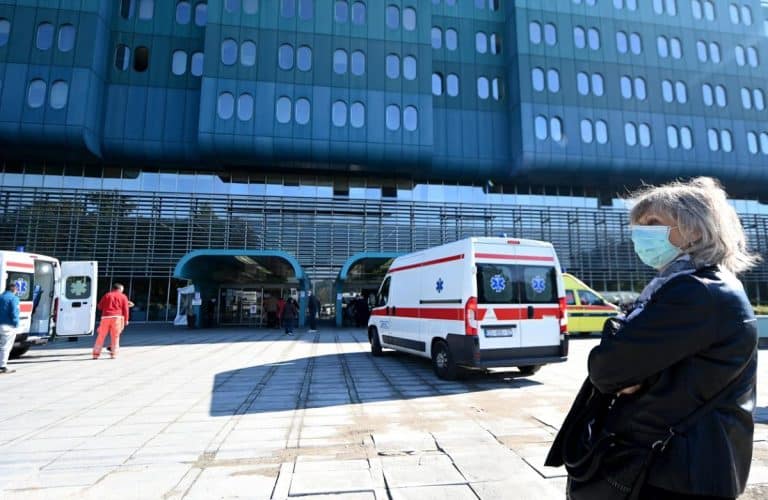 VELIKI ŠTRAJK ZDRAVSTVENIH RADNIKA U HRVATSKOJ: Više hiljada ljudi traži poboljšanje položaja i veća materijalna prava