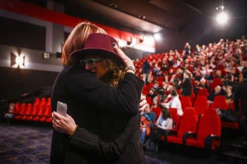 Održana najtužnija premijera filma u istoriji: Cela sala grcala u suzama, a glavni glumac nije ni pozvan, ovo je razlog (FOTO)