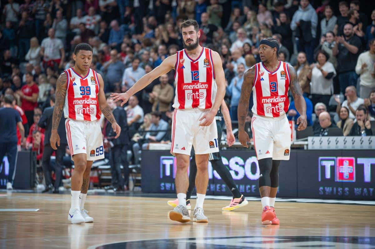 OČAJAN SAM! OVO SU ŽESTOKE KRAĐE! I VELIKA SRAMOTA!” Zvezda brutalno pokradena u Evroligi, legenda crveno-belih zagrmela: “Lopovluk! Otima se čista pobeda!
