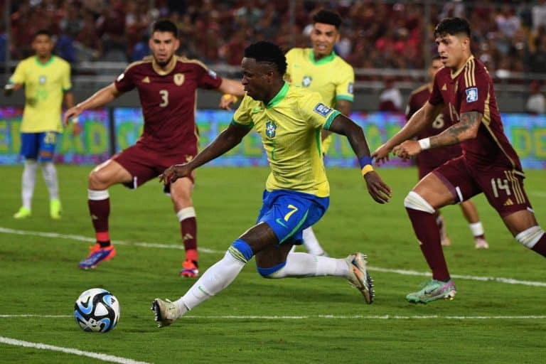 BRAZIL NASTAVLJA DA POSRĆE! Vinisijus izrastao u tragičara, u Venecueli ispisana istorija! Ovako nešto se nikada pre nije desilo! (VIDEO)