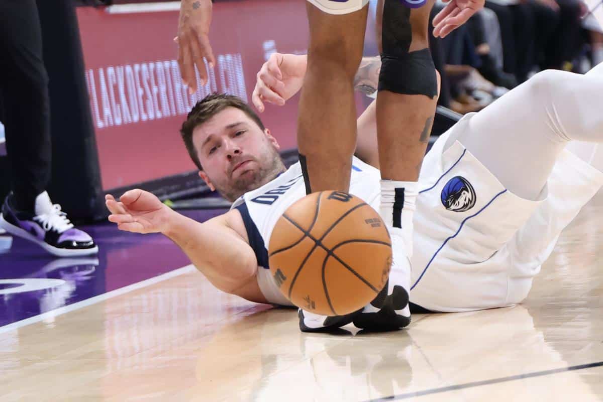 LUKA DONČIĆ NA ŽESTOKOM UDARU! Odigrao meč za pamćenje, a onda… Navijači ga razapinju, svi u neverici gledaju šta je Slovenac uradio! (VIDEO)