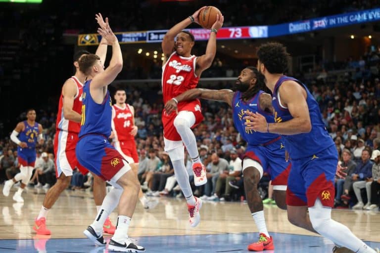 DENVER BEZ JOKIĆA JE TOTALNI KRŠ! Posle ovoga i najveći hejteri Srbina će morati da pogledaju istini u oči – Nikola je pola tima! Bez MVP ne znaju gde biju!