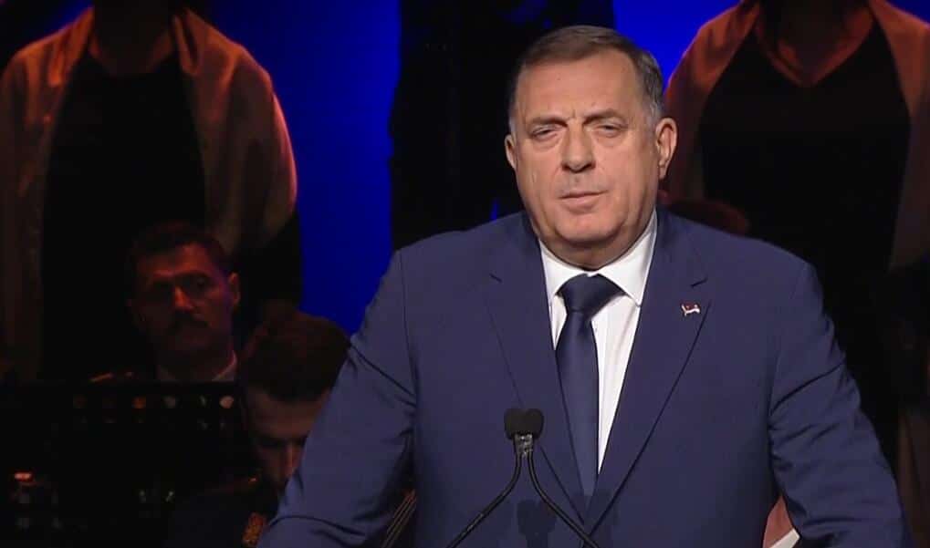 ŠMIT UGROŽAVA SVAKU VRSTU DOGOVORA”: Dodik o visokom predstavniku u BiH “Kad god se nešto dogovorimo, on nađe način da to upropasti…