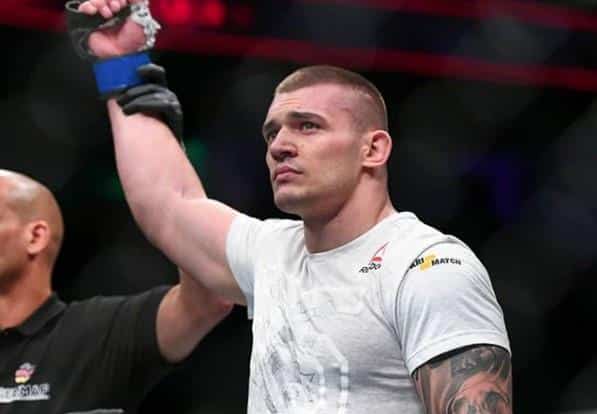 OVA PLAVOKOSA LEPOTICA JE OSVOJILA SRCE NAŠEM SPORTISTI! Evo u koga je Darko Stošić ludo zaljubljen (FOTO)