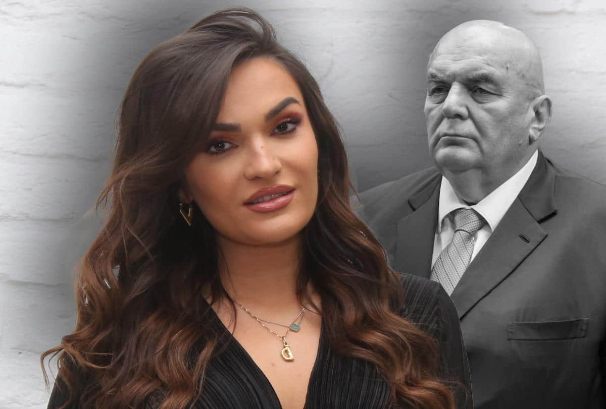 “UVEK SI IMAO U MOM SRCU POSEBNO MESTO…” Poznata pevačica slomljena zbog smrti Dragana Markovića Palme: Možda me tamo negde čuješ… (FOTO)