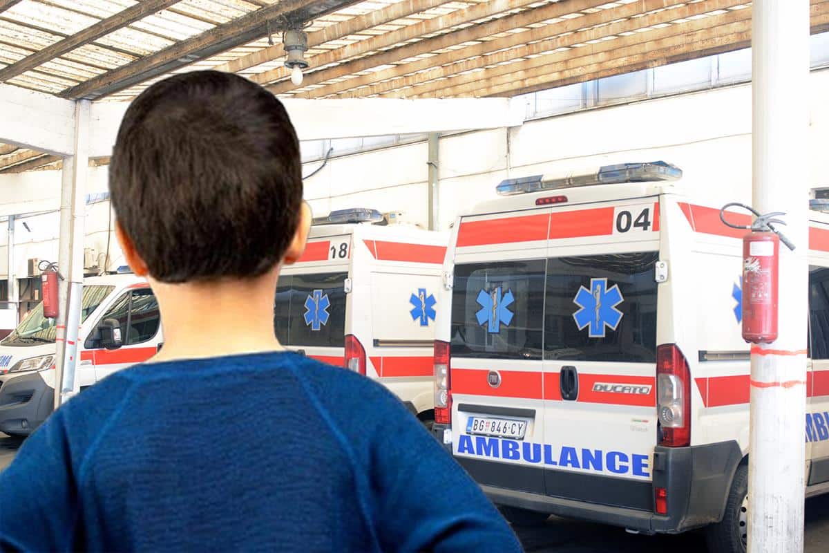 DEČAK SA POVREDAMA GLAVE HITNO PRIMLJEN U BOLNICU U BEOGRADU: Policija ispituje ceo slučaj, evo na šta se sumnja