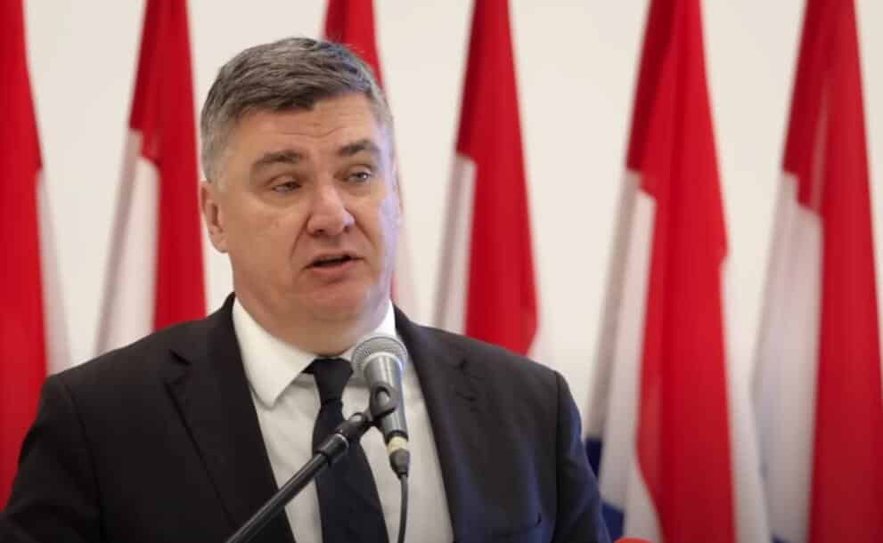 HrvatskaHrvatska"U SVAKOJ DEMOKRATIJI VOLJA VEĆINE BIRAČA JE IMPERATIV": Predsednik Hrvatske Zoran Milanović čestitao pobedu Donaldu TrampuReagujKomentarišiReagujKomentariši