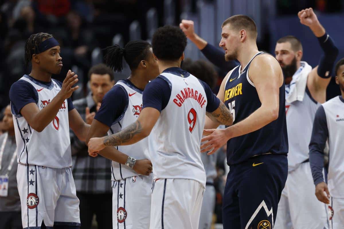 GOSPODSKI! JOKIĆU SE DOSAD NIKO NIJE OVAKO POKLONIO! Somborac ovo nije doživeo ni kod kuće! Zbog prelepog gesta reagovala NBA liga