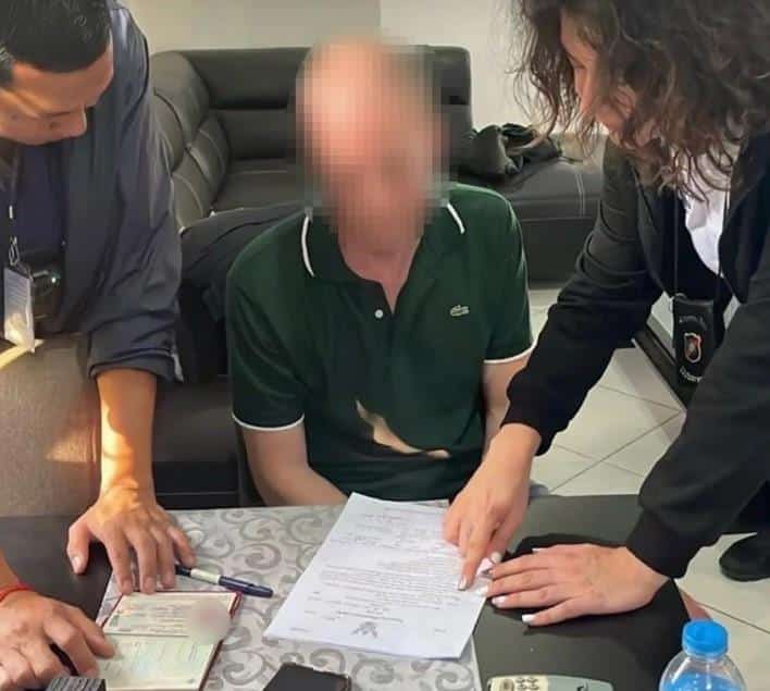 “LOV NA ZECA”! NAJNOVIJI DETALJI O SRBINU ZVEZDANU UHAPŠENOM NA TAJLANDU: Istraga o snimanju filmova za odrasle se nastavlja! Ovo je bio njegov zadatak!