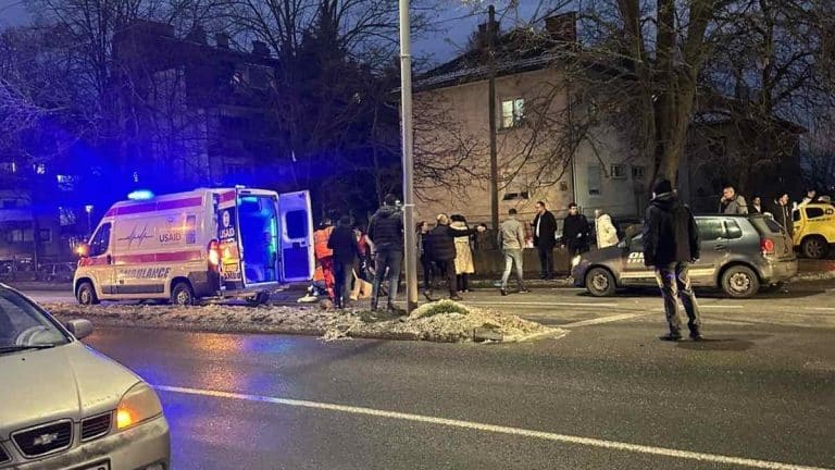 NOVI DETALJI TEŠKE NESREĆE U KRALJEVU: Povređena braća od 9 i 14 godina sinovi su sveštenika, dečaci i dalje životno ugroženi