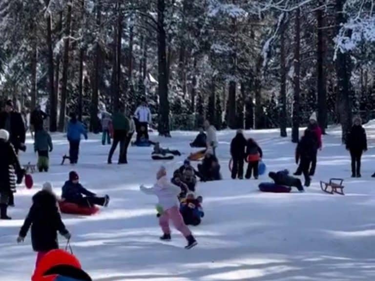 EPILOG DOGAĐAJA ZBOG ZABRANE SANKANJA NA ZLATIBORU Oglasila se opština Čajetina: Ta parcela nije opštinska, već privatna