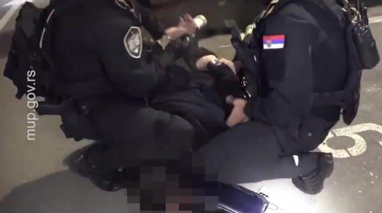UHAPŠEN ŽANDARM! PRODAVAO DROGU ZA SILOVANJE: Velika akcija u Beogradu, policajac “pao” sa kupcem! ŠOK