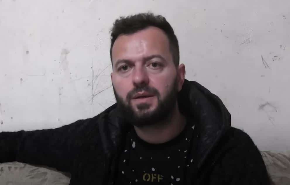 MAJKA NAPUSTILA ČETVORO MALE DECE I MUŽA POSLE 7 GODINA BRAKA: Potresna priča o porodici iz Sjenice, otac se sada suočava sa teškim izazovima (VIDEO)