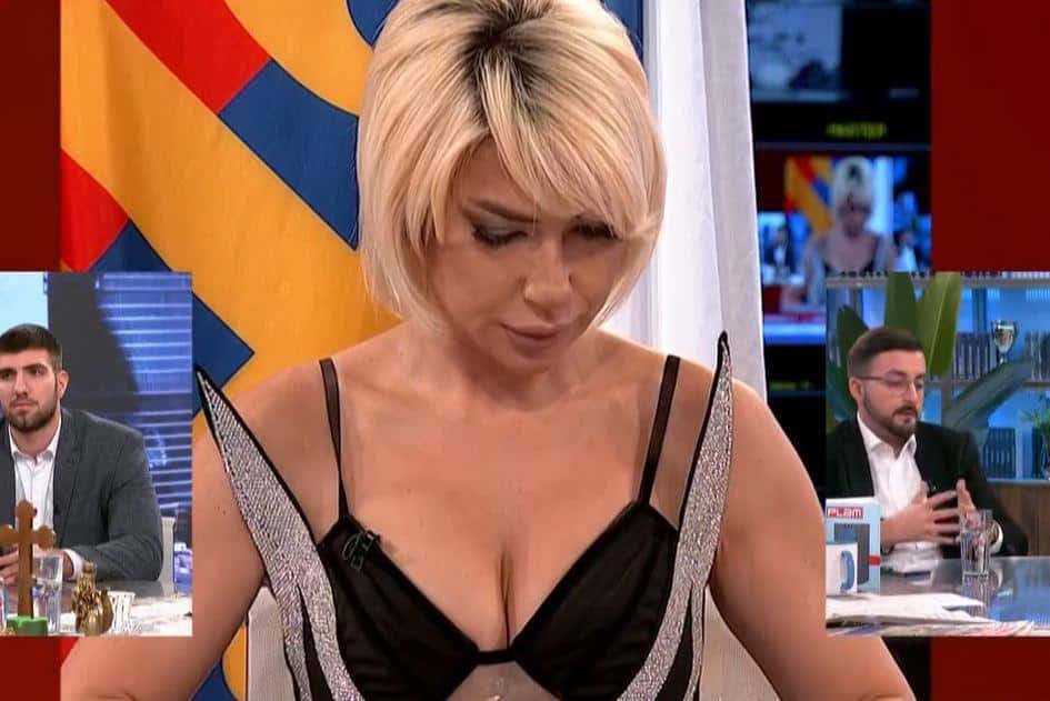 JOVANA JEREMIĆ U BRUSHALTERU VODI JUTARNJI PROGRAM? Voditeljka ponovo prelazi granice, protrljajte oči i ponovo pogledajte (FOTO)