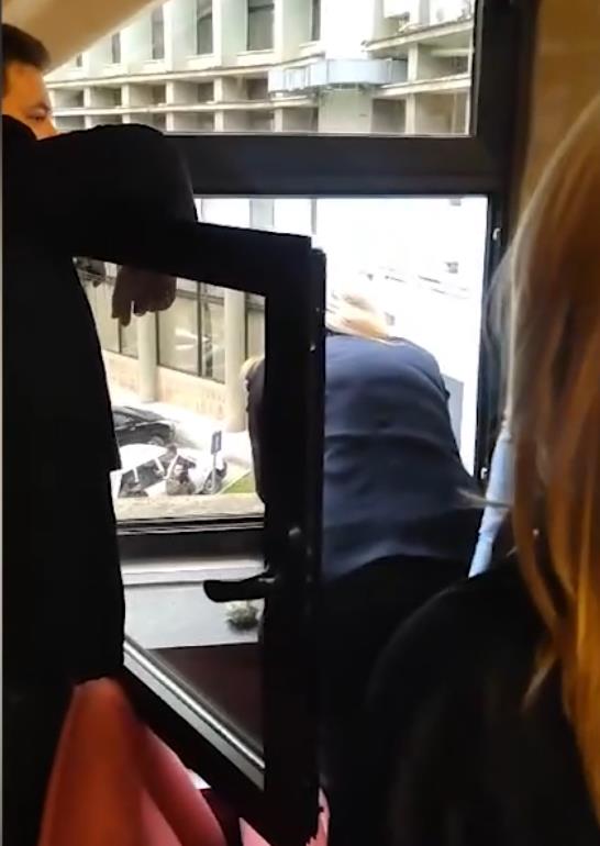 “OVE SEDNICE NIJE NI TREBALO DA BUDE” Opozicija tražila glasanje u Novom Sadu, pa prave haos! Većina odbila da učestvuje u performansu (VIDEO)