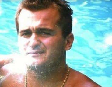 POČETAK KRVOPROLIĆA 90-IH GODINA: Igor i Zoran izrešetani ispred poznatog beogradskog restorana – sumnjalo se na Voju Amerikanca! Motiv i dalje misterija