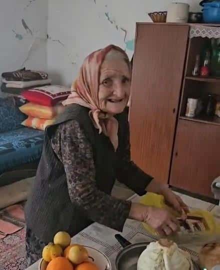 Baka Mirjana ponovo rasplakala Srbiju: Ovako je reagovala kad je videla goste: Ove reči bole FOTO, VIDEO