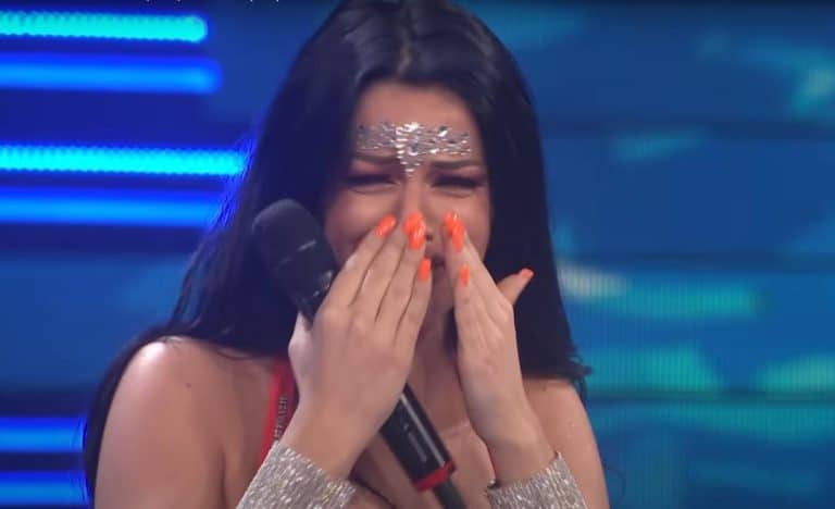 OVA PEVAČICA USVOJENA SA 6 MESECI, A POREKLOM JE IZ INDIJE! Ivana neće da čuje za biološke roditelje: Ne stidim se gena, ali…