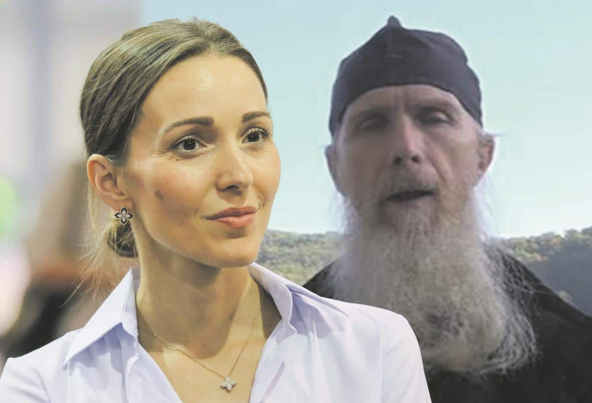ŠTA JE, BRE, TEBI SESTRO JELENA, DA LI SI NORMALNA? Monah isprozivao Jelenu Đoković! U njenu odbranu stala jetrva Saška