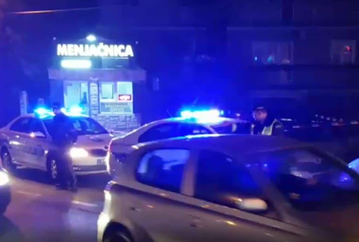 “SPAJDERMEN” UHAPŠEN NAKON PLJAČKE MENJAČNICE! Nožem teško povredio radnika, pa ukrao MILION dinara: Otkriveni svi detalji napada na Autokomandi!