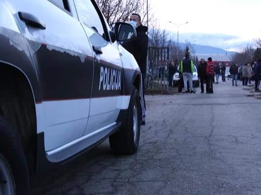 PUCNJAVA U VELIKOJ KLADUŠI: Dve osobe ranjene, povređeni prevezeni u Bihać