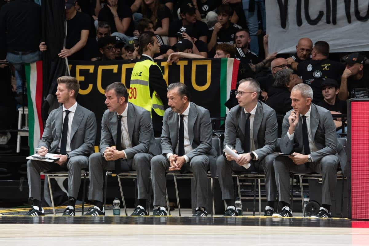 ON ĆE VODITI VIRTUS PROTIV ZVEZDE: Evo ko je Nenad Jakovljević, srpski stručnjak pred kojim je blistava budućnost!