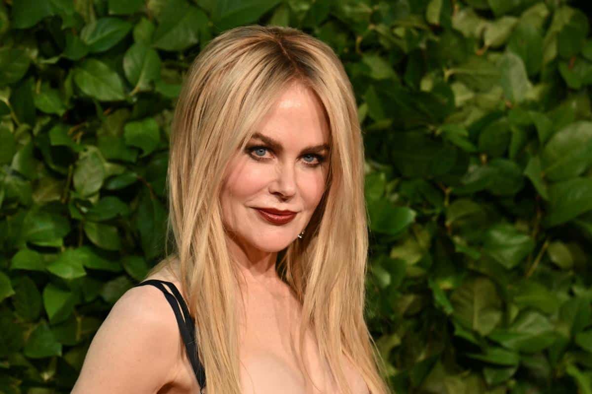 Nikol Kidman ponovo viđena bez usvojene dece: Mediji bruje o njihovom pomirenju, a ona na gala večeri viđena sa njom