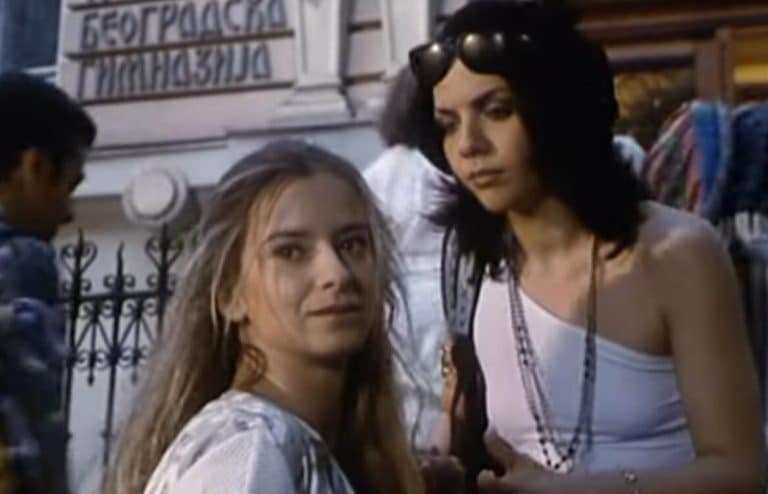 “Nikada se nisam otkinula od Srbije” Naša glumica u jeku slave napustila zemlju, na malim ekranima našla se i sa Dženifer Lopez, a ovako danas izgleda