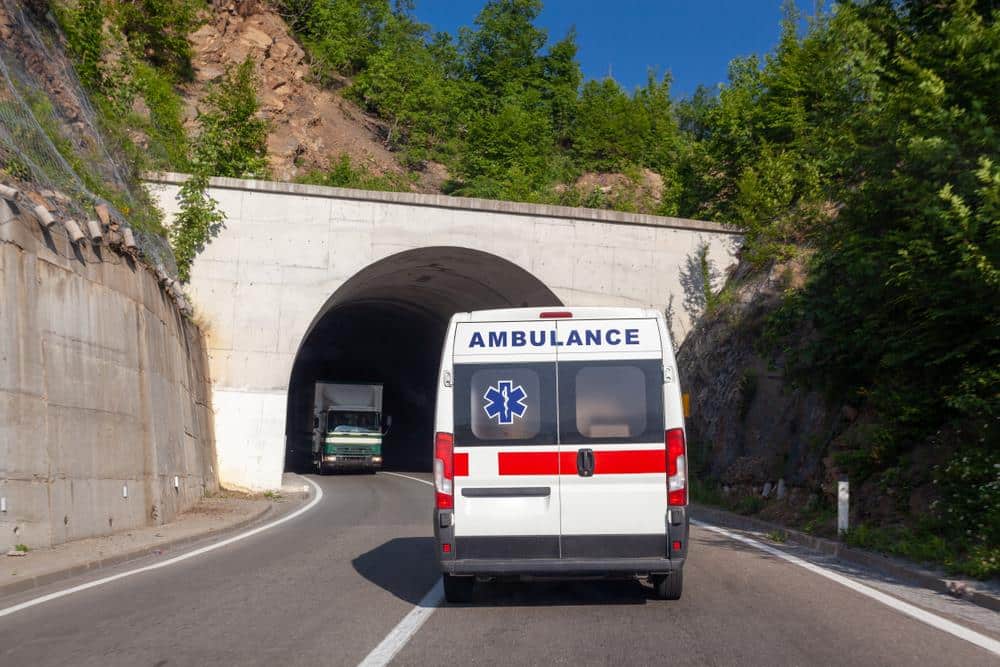 CRNOGORAC (30) SMANJIVAO ŽELUDAC, PA UMRO! Vratio se u bolnicu zbog tegoba, roditelji ogorčeni!