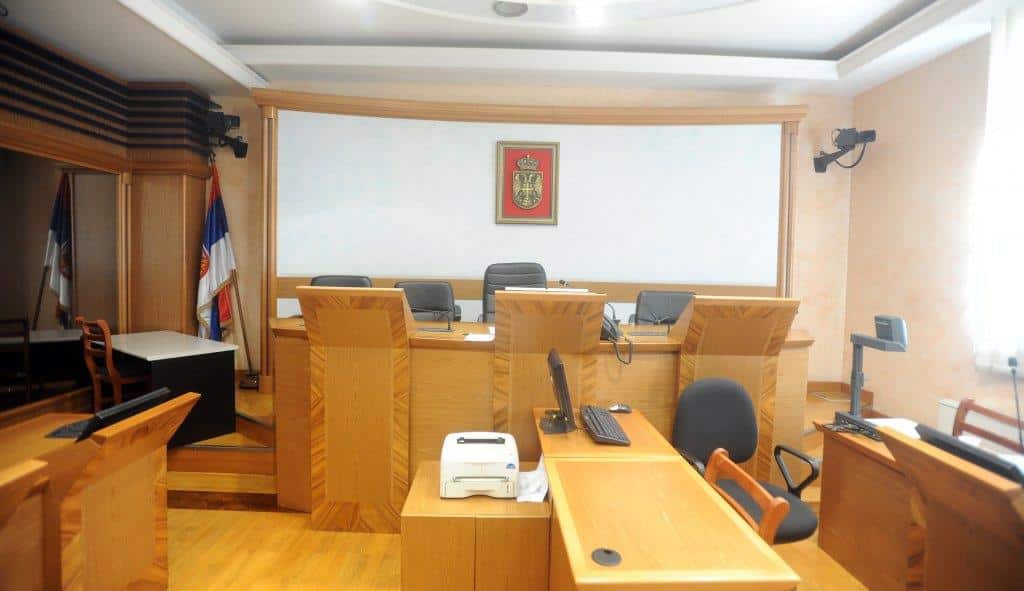 ŽICOM POKUŠAO DA JE ZADAVI PRED ZAJEDNIČKIM DETETOM: Dalibor iz Niša osuđen na robiju, evo i na koliko, sudu se obratio ovim rečima