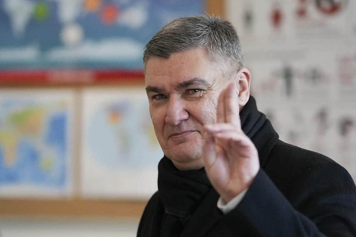 SRBE NAZVAO “ŠAKOM JADA”, HRVATE UVEO U EVROPU: Ko je Zoran Milanović, pobednik prvog kruga izbora u Hrvatskoj?