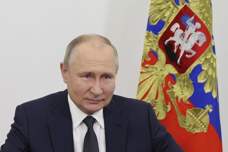 OVAKO ĆE PUTIN PROSLAVITI NOVU GODINU: Iz Kremlja otkrili – “Postoje planovi… U ovoj situaciji to je NEMOGUĆE”