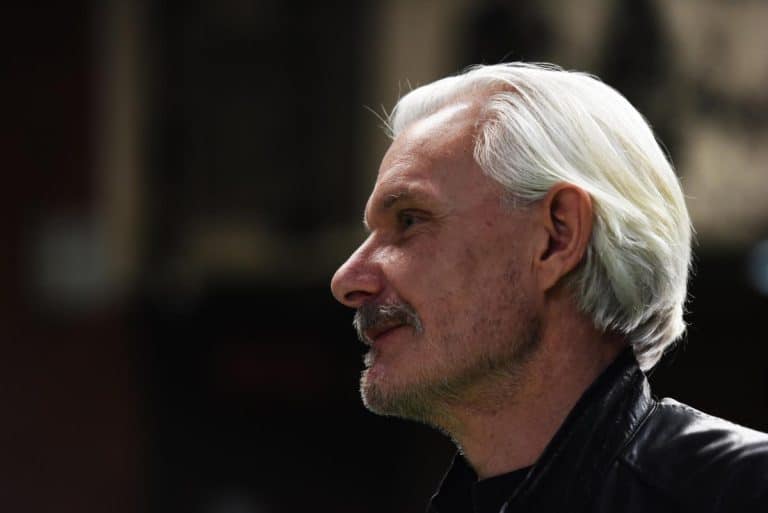 Saznao sam pred početak predstave” Pele je zbog porodične tragedije osedeo u 28. godini: “Na dan sahrane sam igrao komediju