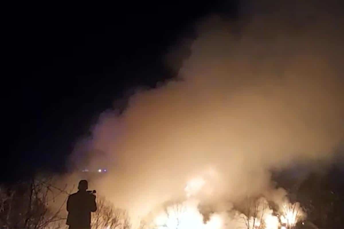 Gori deponija u Valjevu: Vatra zahvatila oko 30 ari površine uz levu obalu Kolubare
