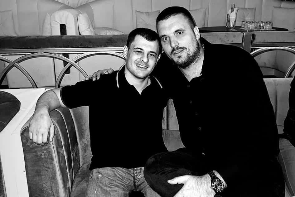 “BIO SI PONOS SANDŽAKA, VOLI TE KUM!” Dejan Vuksanović, osuđen zbog prebijanja sina nekadašnjeg predsednika, oprostio se od Sandžačkog lava (FOTO)